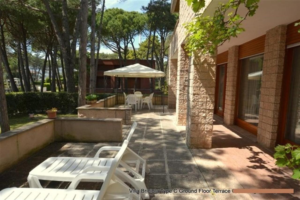 Lignano Exclusive With Pool Apartment Линяно Сабиадоро Екстериор снимка