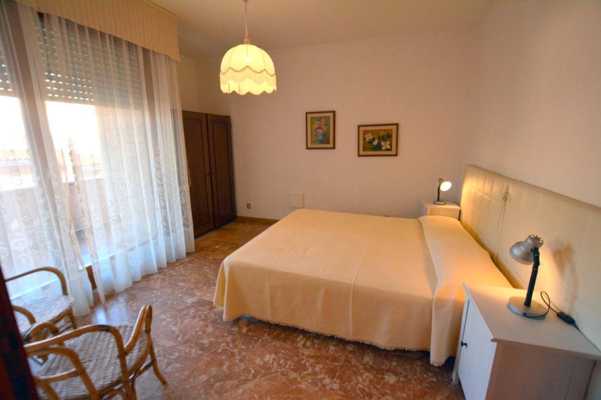 Lignano Exclusive With Pool Apartment Линяно Сабиадоро Екстериор снимка